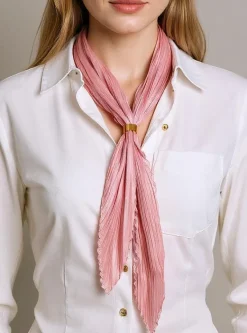 Online Apollonia Eleganza Jasnoróżowa Apaszka Damska z Plisowanej Tkaniny 69 cm Damskie Chusty / Apaszki / Szaliki