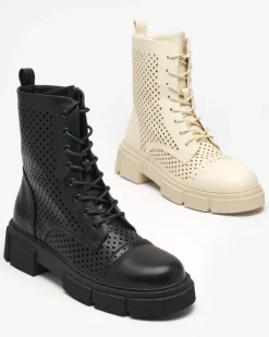 Ażurowe czarne damskie botki na płaskim obcasie Rolika - Obuwie Workery|Botki Bez Ocieplenia