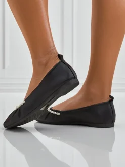 Baleriny Callisto Nero – Czarne baleriny z ekoskóry z perełkami, płaski obcas Buty Na Wielkie Wyjście|Baleriny Klasyczne