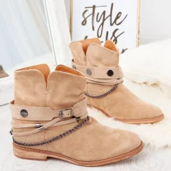 Online Beżowe botki a'la kowbojki na krytym koturnie Salem - Obuwie Botki Z Delikatnym Ociepleniem|Kowbojki