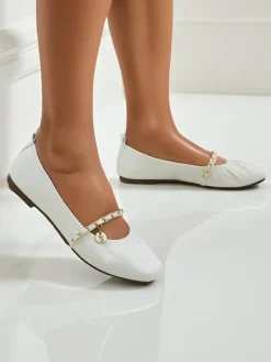Clearance Białe baleriny damskie Callista z łańcuszkiem – skóra ekologiczna, klasyka Włoch Buty Na Wielkie Wyjście|Baleriny Klasyczne