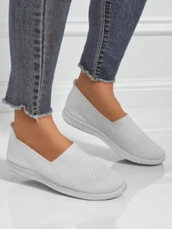 Białe damskie baleriny Ariadne z tkaniny oddychającej na płaskiej podeszwie Półbuty