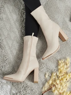 Sale Botki damskie eko skórzane na słupku Morvella Botki Bez Ocieplenia|Botki Na Słupku