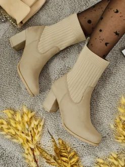 Hot Botki damskie eko zamszowe na słupku ze wstawką a'la skarpeta LumenThorn Botki Z Delikatnym Ociepleniem|Botki Na Słupku