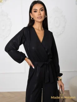 New Błyszczący kombinezon damski z kopertowym dekoltem Milla Damskie Komplety Damskie