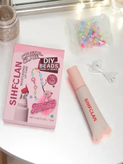 Discount Błyszczyk do ust z bransoletką Gloss & Charm Melon Pop Usta