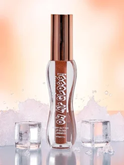 New Błyszczyk do ust z brokatem w kolorze Fluffy RoseWood Usta