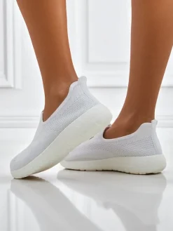 Clearance Damskie białe slip-ony Callista z oddychającej tkaniny na płaskim obcasie Damskie Bieganie, Ćwiczenia I Trening