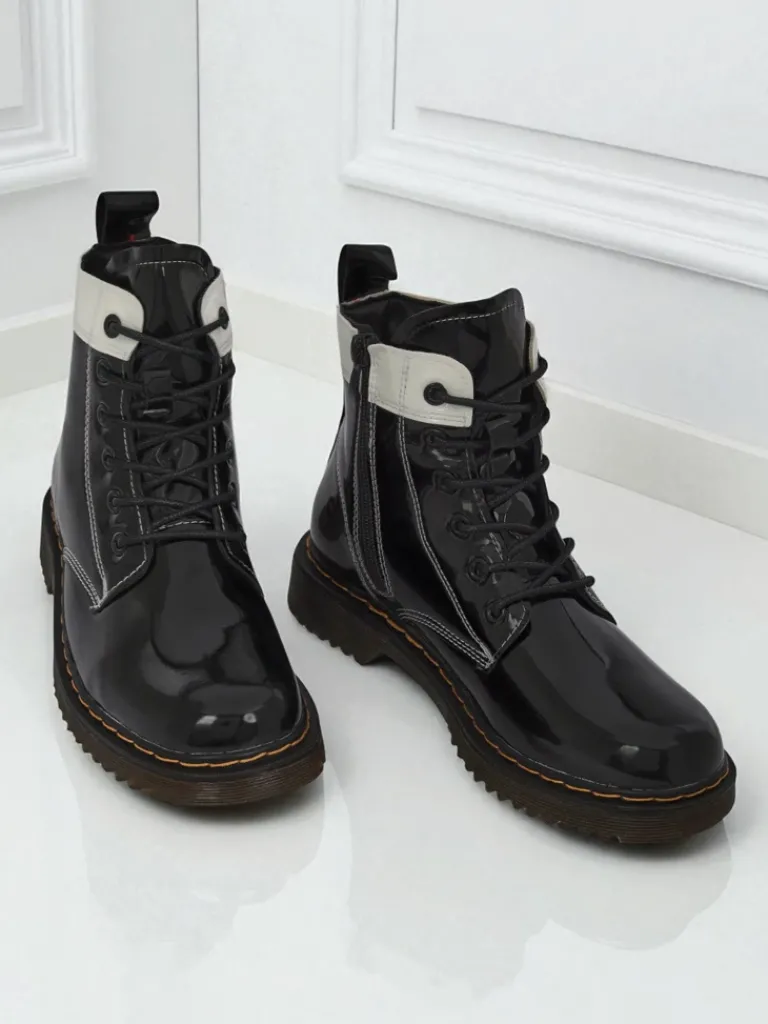 Hot Damskie botki z ekologicznej skóry lakierowanej Echo Dust Botki Bez Ocieplenia|Botki Sznurowane