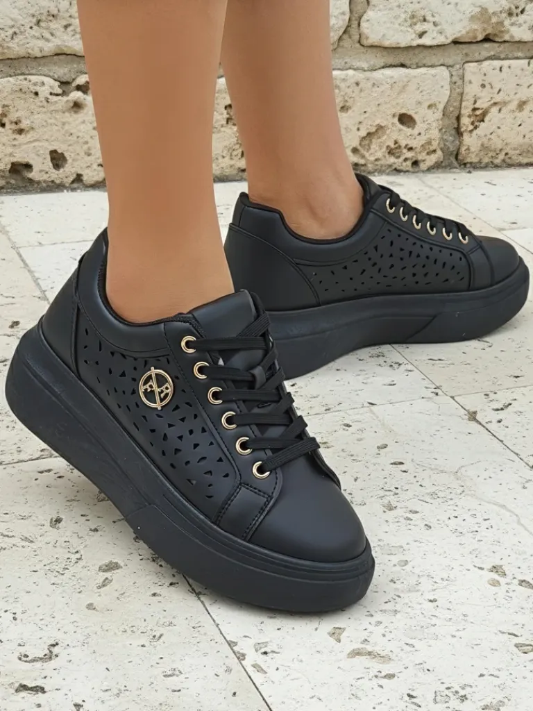 Damskie sneakersy Kalista Nero – czarne platformy z eko-skóry, wiosenna kolekcja Damskie Ugc|Sneakersy