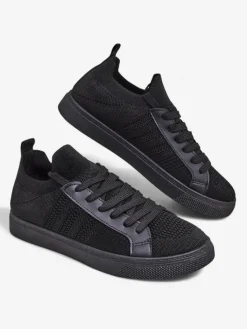 New Damskie sneakersy Livia Nero – czarne tenisówki z tkaniny i ekoskóry na płaskiej podeszwie Trampki