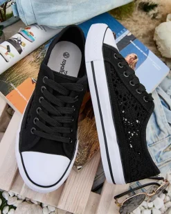 Outlet Damskie trampki Calista Nero z koronką, oddychające – kolekcja Lato/Wiosna Trampki