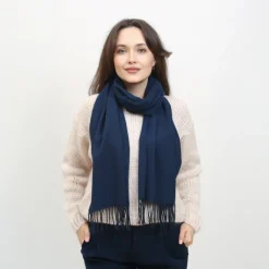 Best Klasyczny damski szalik - Akcesoria Damskie Chusty / Apaszki / Szaliki