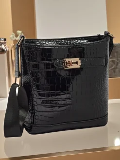 Outlet Lakierowana mała damska torebka z eko skóry Arlisse Damskie Małe Torebki