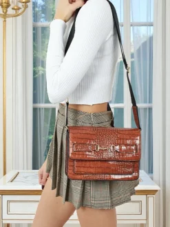 Outlet Lakierowana mała damska torebka z eko skóry Lunisse Damskie Małe Torebki