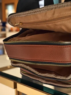 Mała damska torebka z eko skóry Hidden Vibe Damskie Małe Torebki