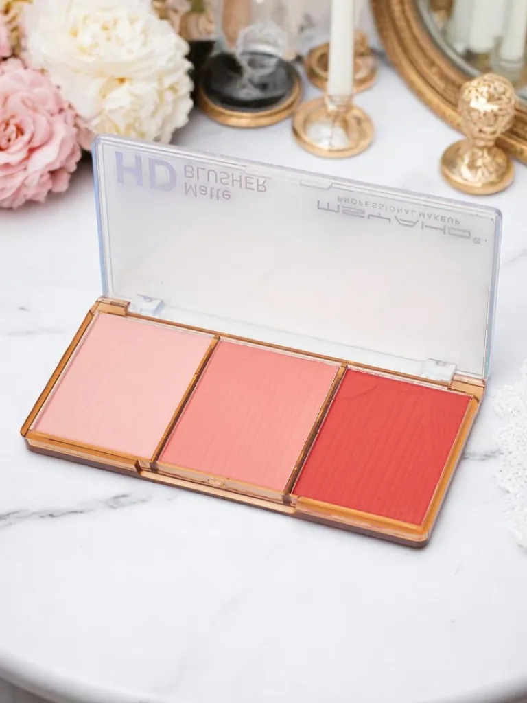 Best Paletka 3 odcieni matowego różu do policzków kolor Wine Rose Twarz