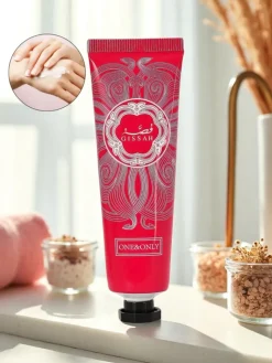 Best Perfumowany krem do rąk nawilżający One&Only Dłonie