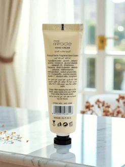 Clearance Perfumowany krem do rąk nawilżający Dłonie