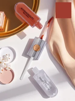 New Pomadka do ust i bezbarwny błyszczyk 2w1 Soft Blush Usta