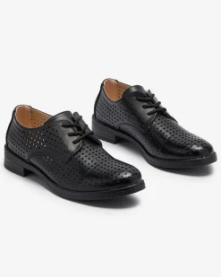 Outlet Ażurowe czarne damskie eko skórzane półbuty Azedvo Półbuty