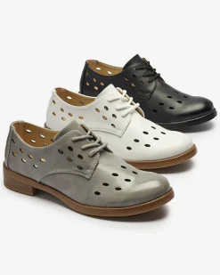 Outlet Ażurowe damskie eko skórzane półbuty w kolorze m Selofso Półbuty