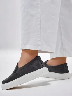 Sale Ażurowe damskie półbuty slip on Emayla Półbuty