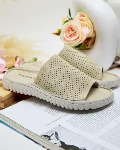 Outlet Ażurowe klapki damskie Ererra Klapki Płaskie