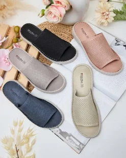 Outlet Ażurowe klapki damskie Ererra Klapki Płaskie