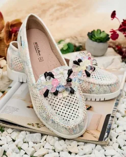 Ażurowe mokasyny damskie z koralikami Nasfali Półbuty|Mokasyny Na Płaskiej Podeszwie