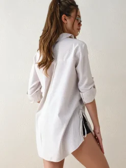 Discount Bawełniana dłuższa damska koszula w paski z wiązaniem w talii Bluzki / Koszule / Koszulki