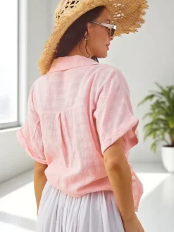 Hot Bawełniana koszula damska z tłoczeniem i krótkimi rękawami Bluzki / Koszule / Koszulki