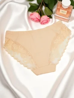 Clearance Bawełniane majtki damskie bawełniane typu figi z koronką Pure Lace Figi|Brazyliany