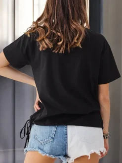 Outlet Bawełniany damski t-shirt LOVE z cyrkoniami Bluzki / Koszule / Koszulki