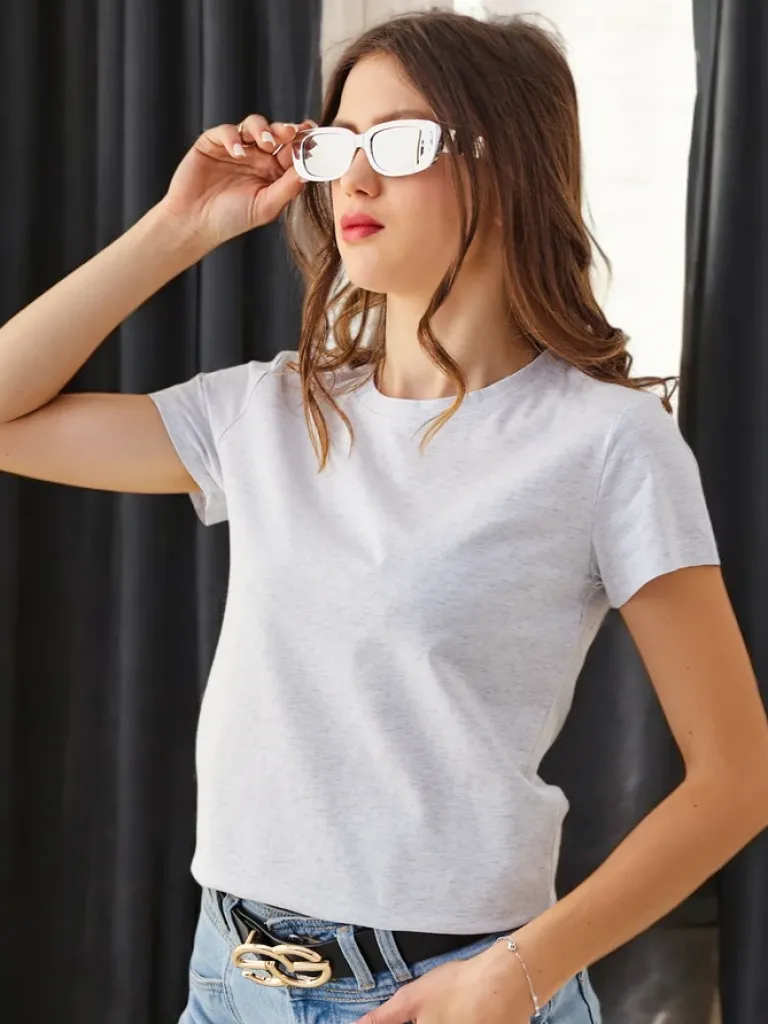 Bawełniany damski t-shirt casual z okrągłym dekoltem Bluzki / Koszule / Koszulki