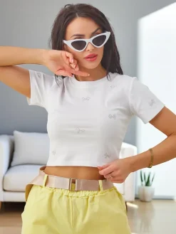 Bawełniany damski crop top z cyrkoniami w kształcie kokardek Bluzki / Koszule / Koszulki