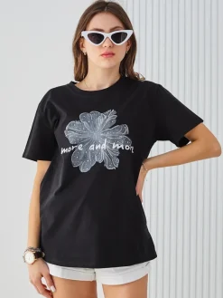 Outlet Bawełniany damski t-shirt More and More Bluzki / Koszule / Koszulki