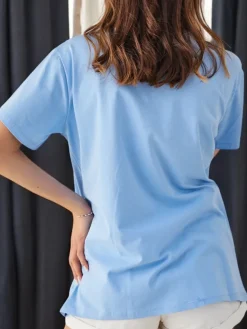 Online Bawełniany damski t-shirt LOVE z cyrkoniami Bluzki / Koszule / Koszulki