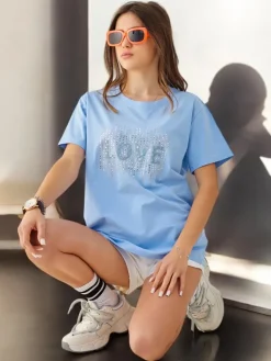 Online Bawełniany damski t-shirt LOVE z cyrkoniami Bluzki / Koszule / Koszulki