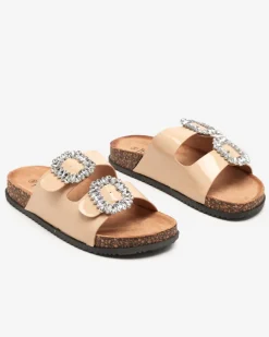 Online Beżowe damskie klapki ze zdobionymi klamerkami Olimika Klapki Płaskie