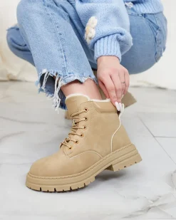 Clearance Beżowe damskie ocieplane botki typu trapery Radoras Trapery|Botki Z Delikatnym Ociepleniem