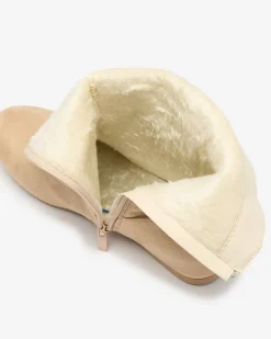 New Beżowe eko - zamszowe botki na krytym koturnie Lovely Botki Z Delikatnym Ociepleniem|Botki Na Koturnie