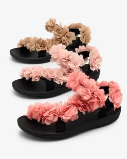 Beżowe sandały damskie z kwiatuszkami Alferroy Sandały Płaskie