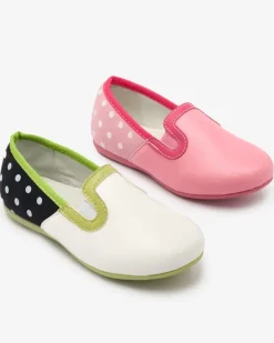 Clearance Białe dziewczęce półbuty z eko skóry w groszki Rellme Dziewczęce