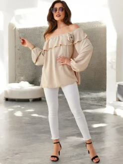 Clearance Bluzka damska a'la hiszpanka z falbanką i kwiatem Bluzki / Koszule / Koszulki