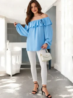 New Bluzka damska a'la hiszpanka z falbanką i kwiatem Bluzki / Koszule / Koszulki