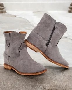 Outlet Botki a'la kowbojki na krytym koturnie Patorias Botki Z Grubym Ociepleniem