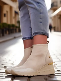 Sale Botki damskie na koturnie Zarricos Botki Z Delikatnym Ociepleniem|Botki Na Koturnie