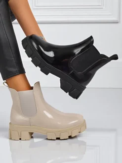 Discount Botki na masywnej podeszwie z eko skóry lakierowanej Calista Weide Botki Bez Ocieplenia|Botki Na Słupku