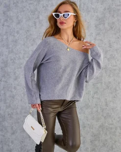 Sale Cienki damski sweterek Swetry